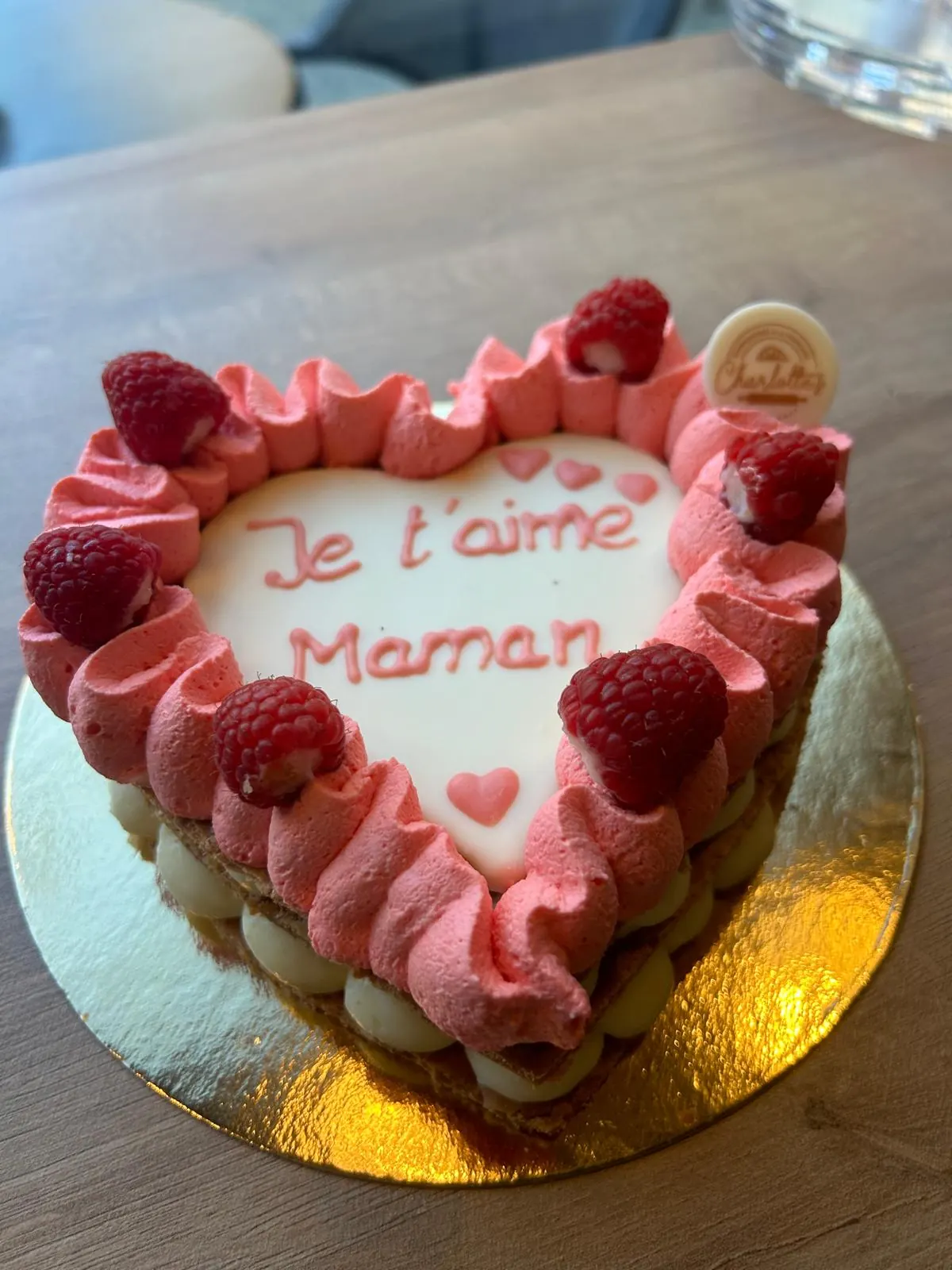 Himbeer-Herz «Je t'aime Maman»